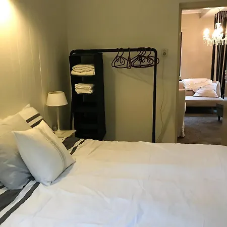 Cosy House-3